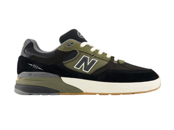 New Balance 933 BST (Black/Green)